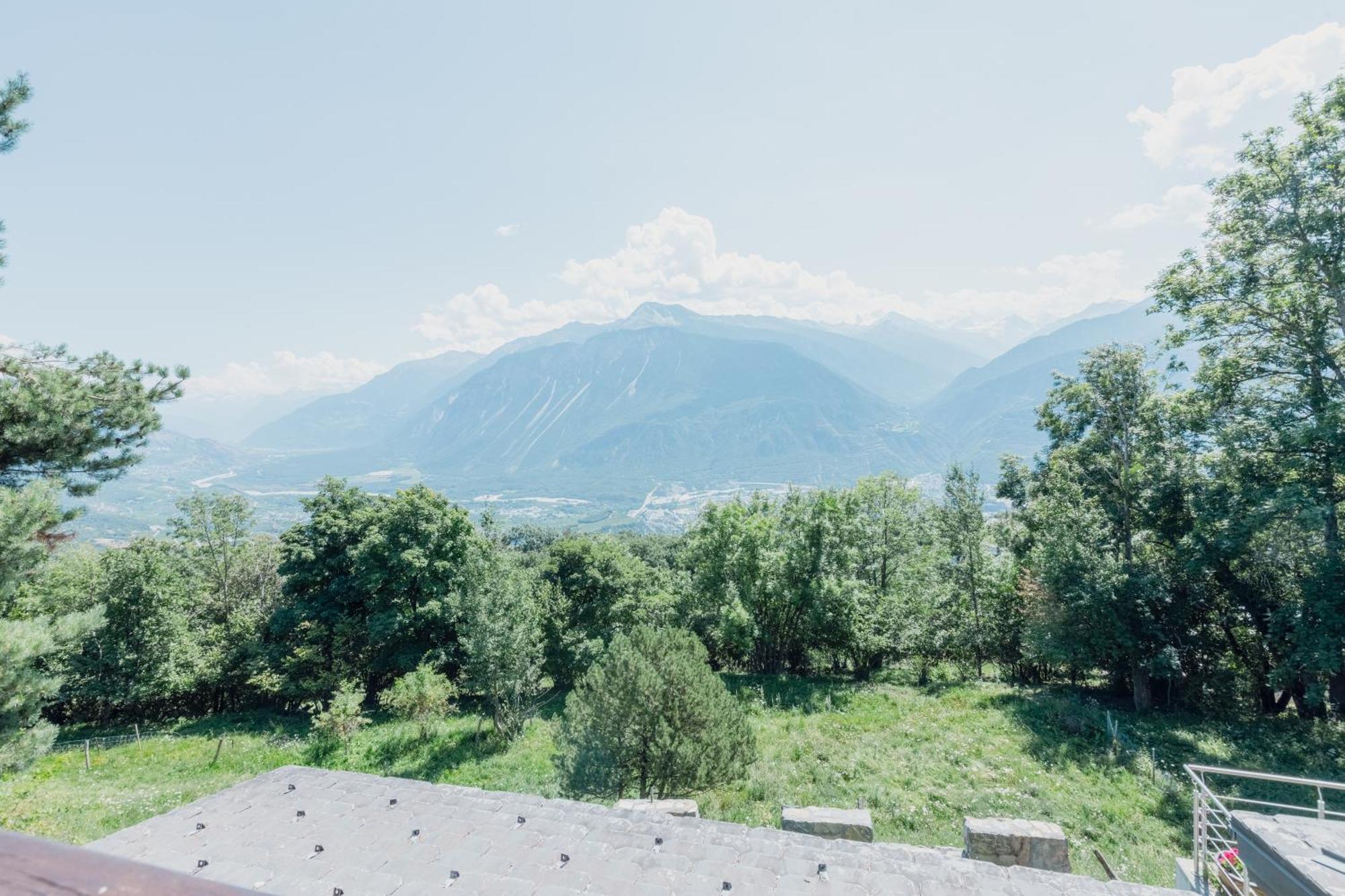 Magnifique Mitoyen Avec Vue Sur Les Montagnes Apartment *