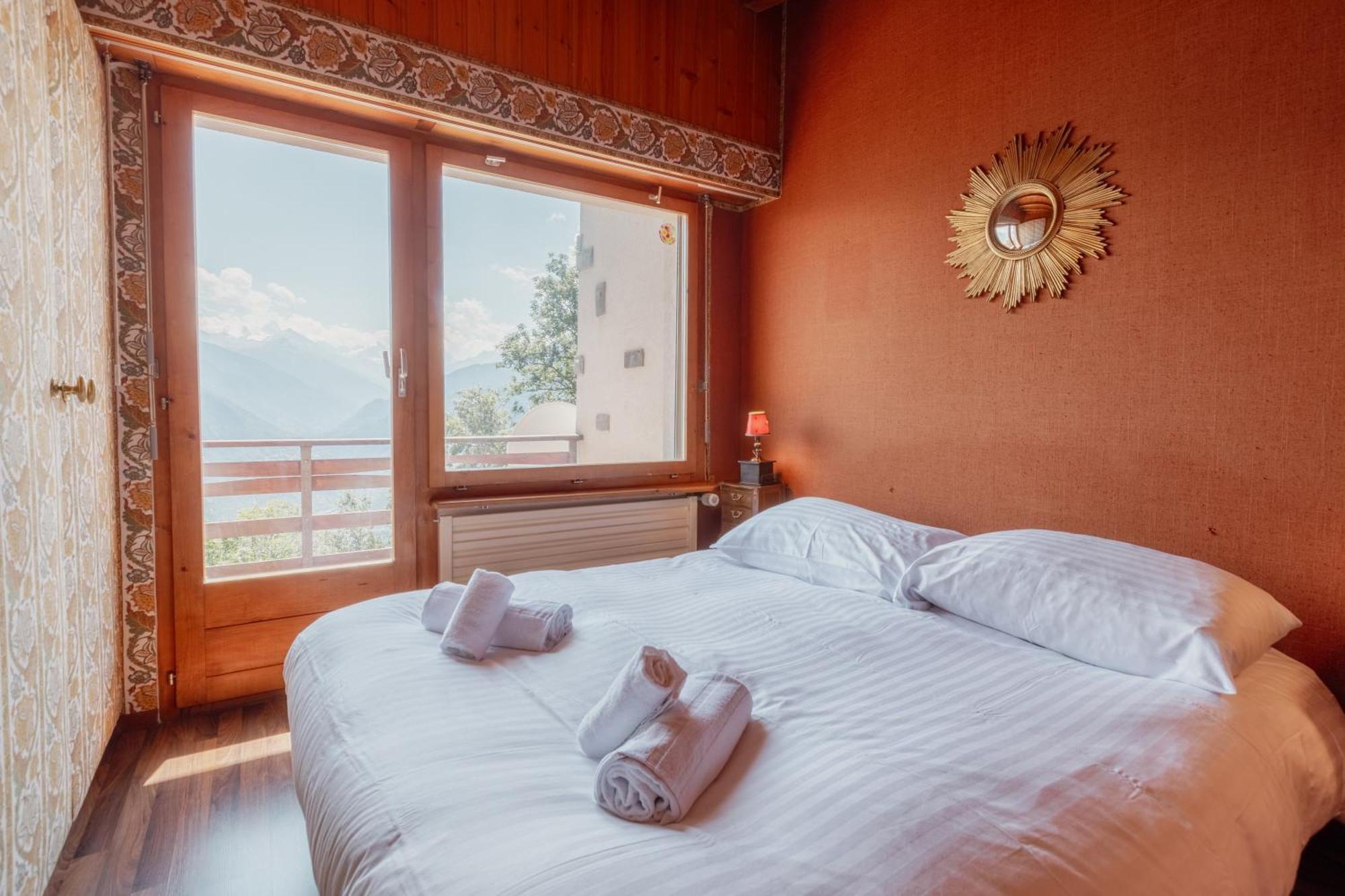 Apartment Magnifique Mitoyen Avec Vue Sur Les Montagnes Crans-Montana